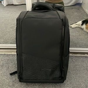 Nomatic backpack